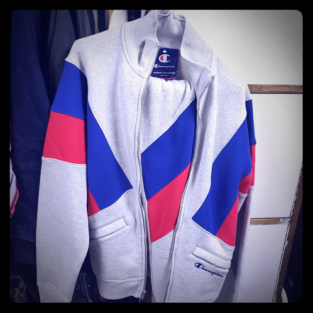LADIES MEDIUM CHAMPION TRACKSUIT (TOP AND BOTTOM)